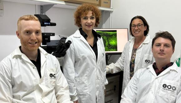 אלקסנדר יקובצ'וק, ד"ר יונה גולדשמיט, ד"ר אנג'לה רובן ויוסף לוין