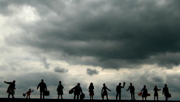 השלכות חברתיות על איומים קיומיים השלכות חברתיות על איומים קיומיים